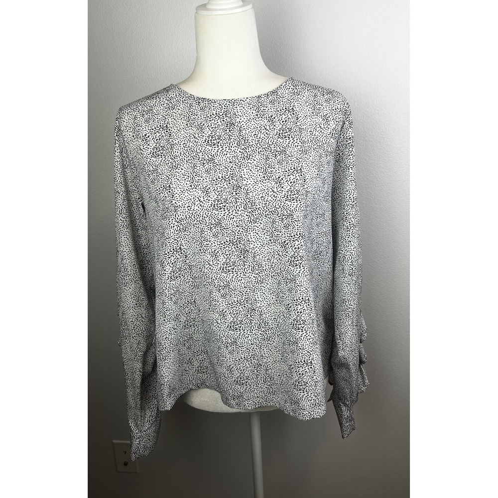 A New Day Large Black & white speckled Split Ruffle Long-sleeve Pullover Blouse